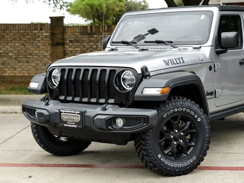 Used 2021 Jeep Wrangler Unlimited Sport image 12