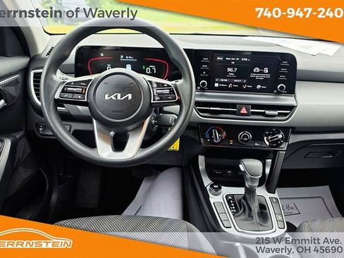Used 2024 Kia Seltos LX AWD/4WD image 6