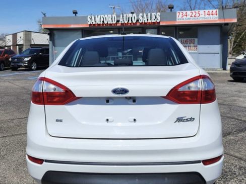 Used 2019 Ford Fiesta SE image 13