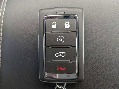 New 2026 Jeep Grand Cherokee L 2WD image 33