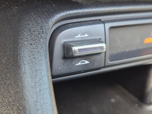 Used 2019 MAZDA MX-5 Miata RF Grand Touring image 27