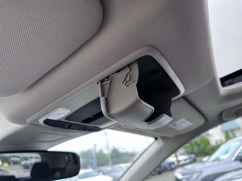 Used 2024 Honda CR-V EX image 29