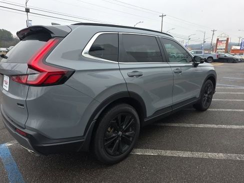 Used 2024 Honda CR-V Sport Touring image 6