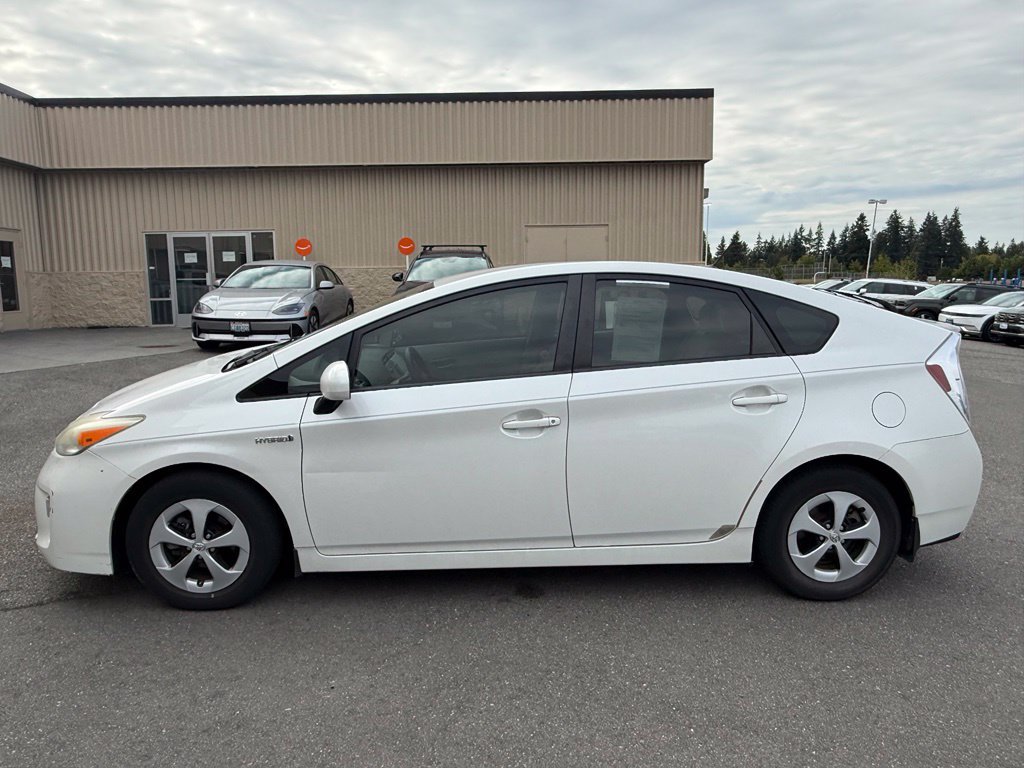 Used 2013 Toyota Prius Three FWD image 8