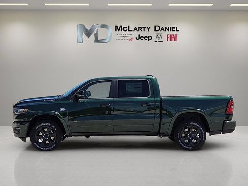 New 2026 RAM 1500 4x4 Crew Cab image 3