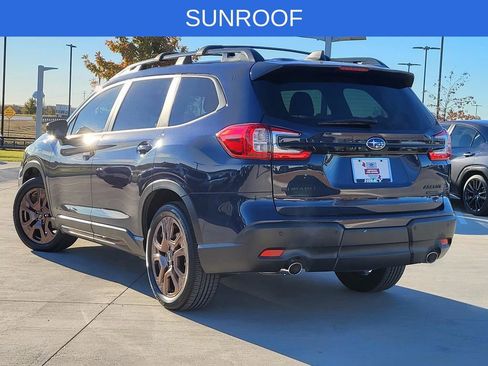 Certified 2025 Subaru Ascent Bronze Edition w/ Popular Package #2 image 3