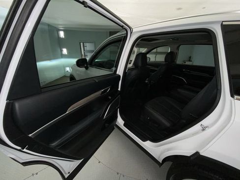 Used 2021 Kia Telluride EX w/ EX Premium Package FWD image 23