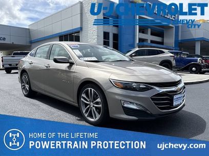 Used 2025 Chevrolet Malibu LT