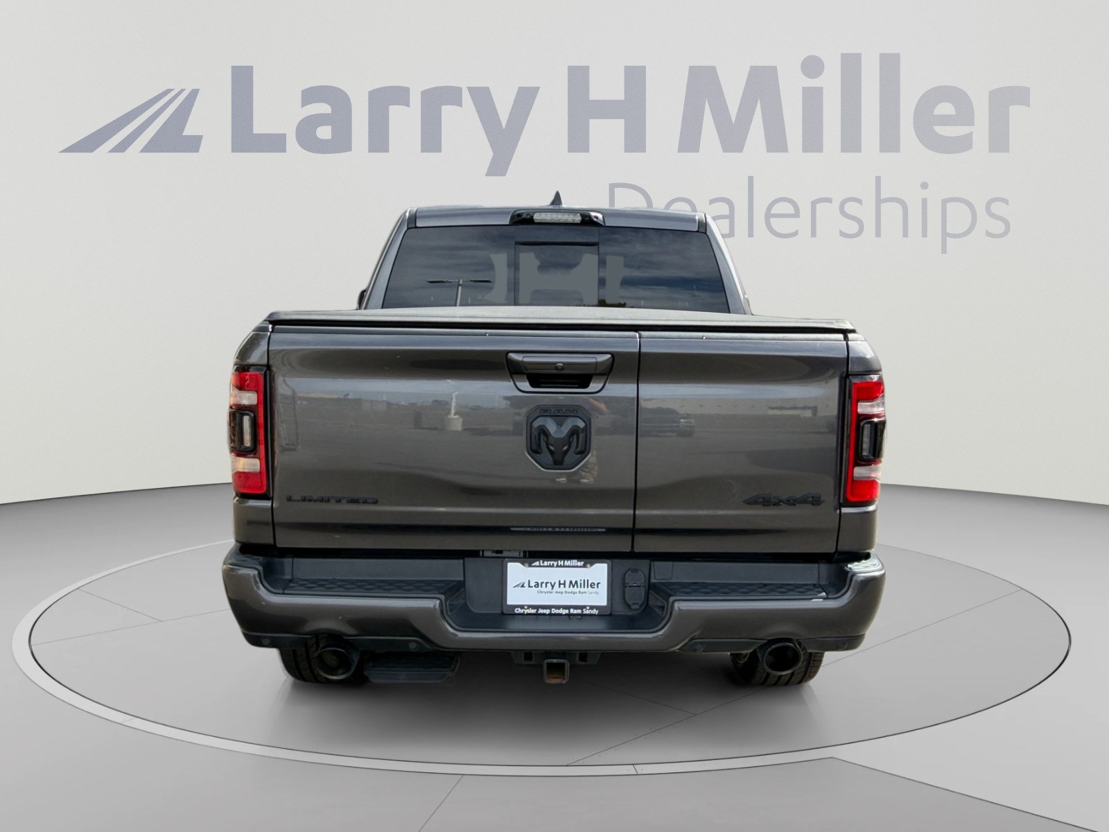 Used 2021 RAM 1500 Limited w/ Night Edition AWD/4WD image 4