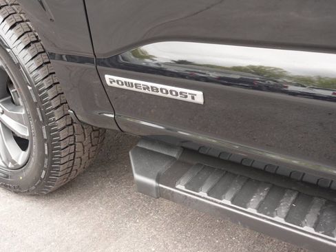 Used 2023 Ford F150 Lariat w/ Equipment Group 502A High AWD/4WD image 14
