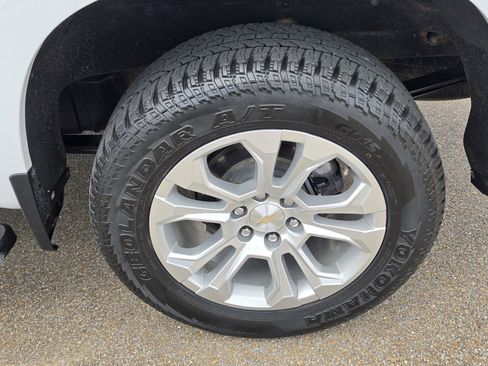 Used 2023 Chevrolet Silverado 1500 LTZ image 16