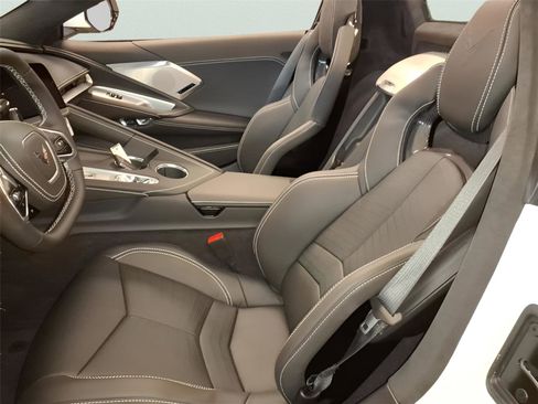New 2026 Chevrolet Corvette Stingray Premium Conv w/ Z51 Performance Package RWD image 13