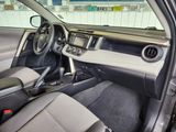 Used 2013 Toyota RAV4 LE image 2