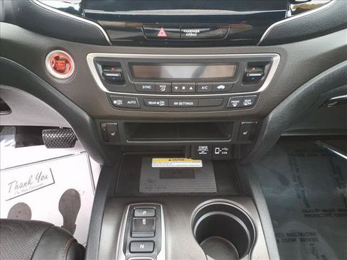 Used 2023 Honda Passport TrailSport image 28