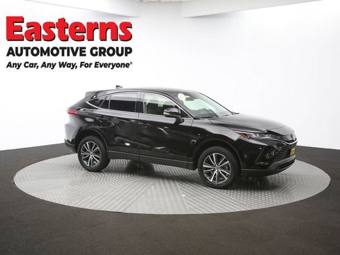 Used 2022 Toyota Venza LE AWD/4WD image 47