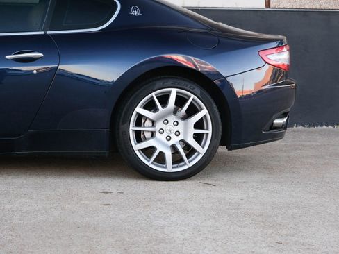 Used 2010 Maserati GranTurismo Coupe 2D image 10