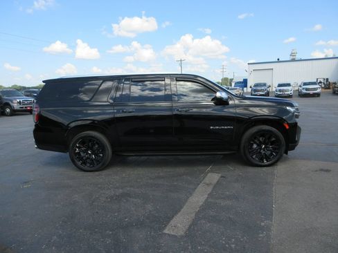 Certified 2023 Chevrolet Suburban Premier w/ Max Trailering Package AWD/4WD image 5