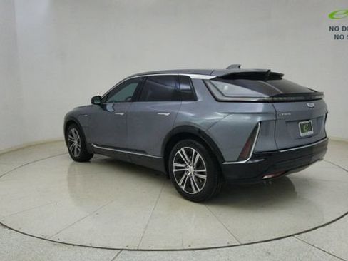 Used 2023 Cadillac Lyriq 2WD image 69