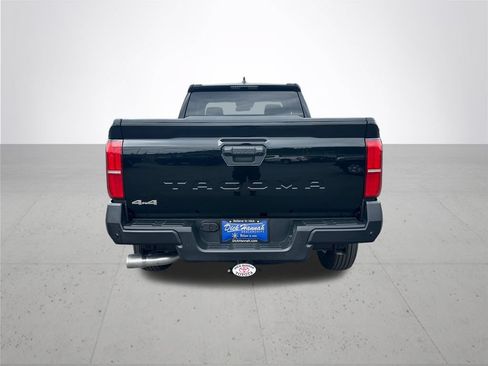 Certified 2026 Toyota Tacoma SR w/ SR Upgrade Package AWD/4WD image 9