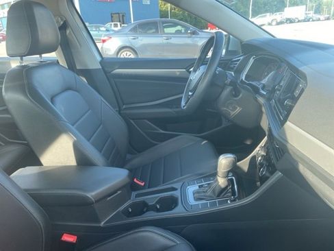 Used 2021 Volkswagen Jetta S image 10