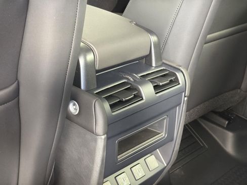 New 2026 Land Rover Defender 110 S image 27