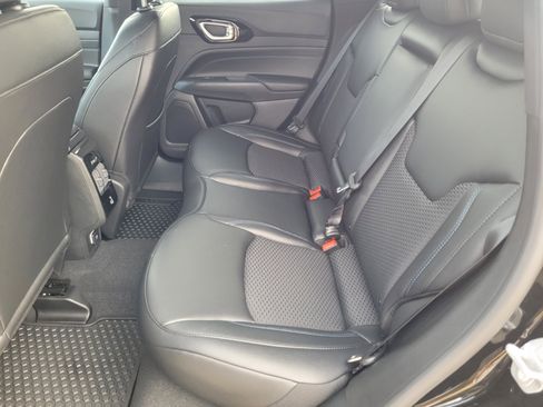 New 2026 Jeep Compass Latitude w/ Quick Order Package 29K image 11