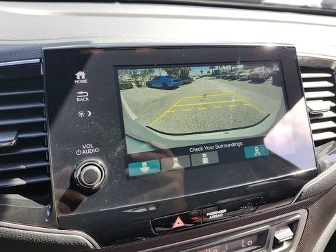 Used 2023 Honda Passport TrailSport image 28