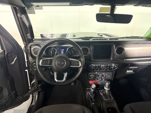 Used 2021 Jeep Wrangler Unlimited Rubicon 4xe w/ Cold Weather Group image 19