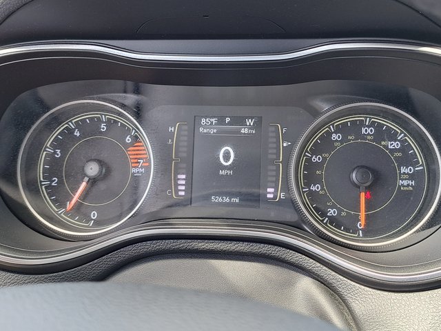 Used 2020 Jeep Cherokee Latitude Plus AWD/4WD image 9