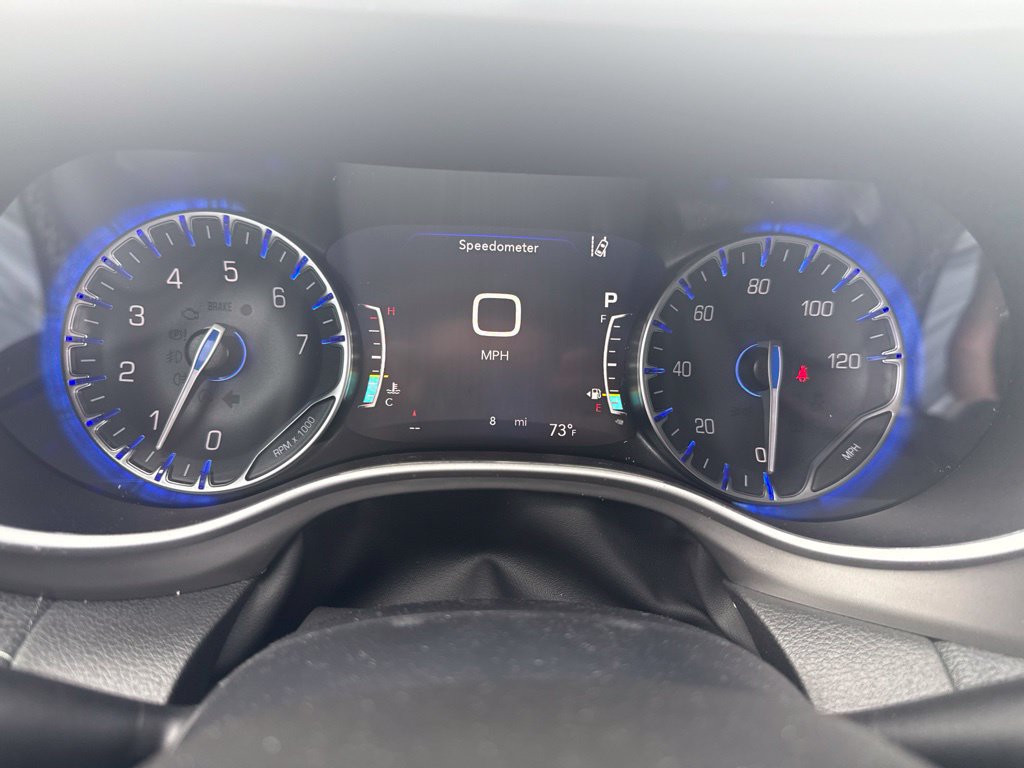 New 2027 Chrysler Pacifica Select AWD/4WD image 33