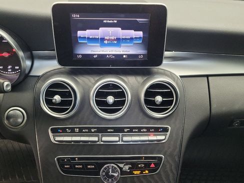 Used 2017 Mercedes-Benz C 300 Sedan image 25