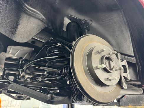 Used 1993 Cadillac Allante image 33