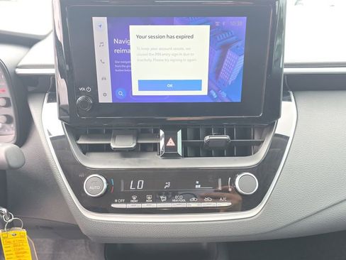 Used 2024 Toyota Corolla LE FWD image 14