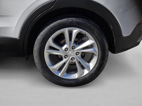 Used 2022 Buick Encore GX Preferred image 22