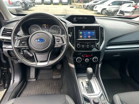 Used 2023 Subaru Forester Premium AWD/4WD image 25