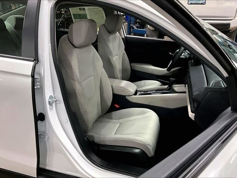 Used 2025 Honda Accord LX image 8