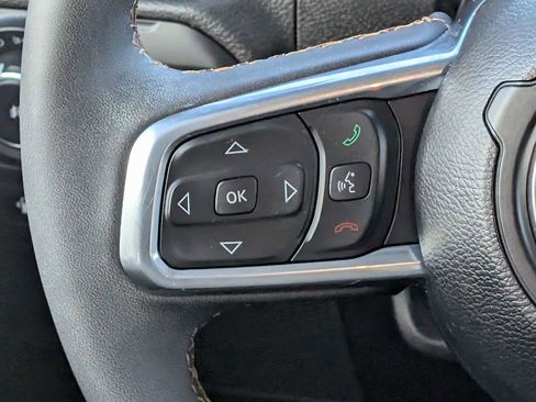Certified 2023 Jeep Wrangler Unlimited Sahara AWD/4WD image 15