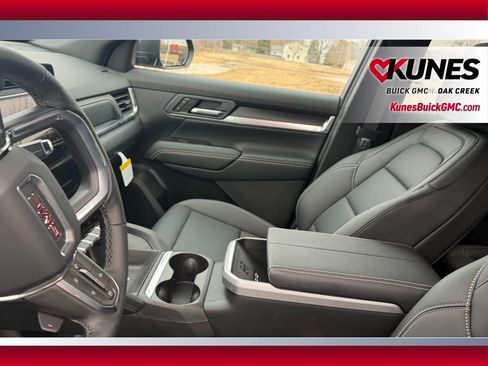 New 2026 GMC Terrain Elevation w/ Elevation Premium Package image 9