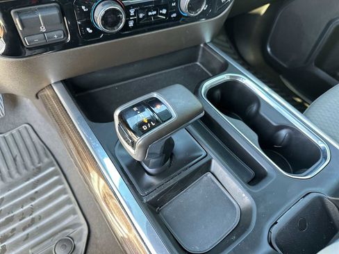 Certified 2025 Chevrolet Silverado 1500 RST image 23