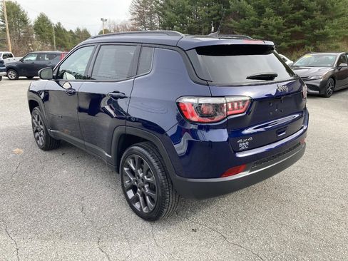 Used 2021 Jeep Compass Latitude image 8