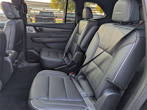 New 2026 Buick Enclave Avenir w/ Super Cruise Package image 21