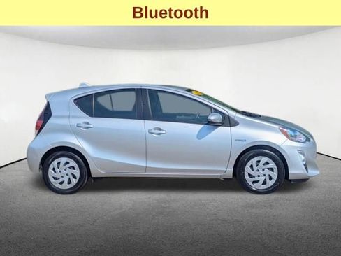 Used 2016 Toyota Prius C Two FWD image 4