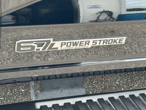 Used 2025 Ford F250 XLT image 16