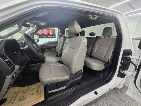 Used 2022 Ford F250 XL w/ Power Equipment Group image 16