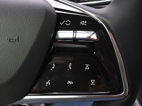 New 2026 Cadillac Optiq Sport 2 w/ LPO, Floor Liner Package AWD/4WD image 34