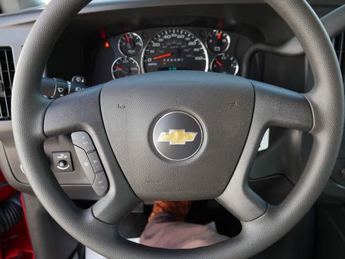 New 2026 Chevrolet Express 3500 RWD image 11