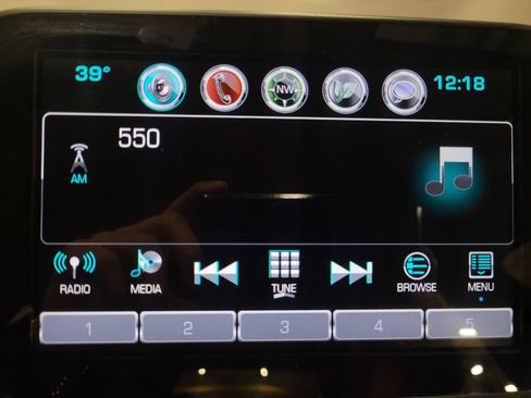 Used 2017 Chevrolet Malibu Hybrid w/ Leather Package image 25