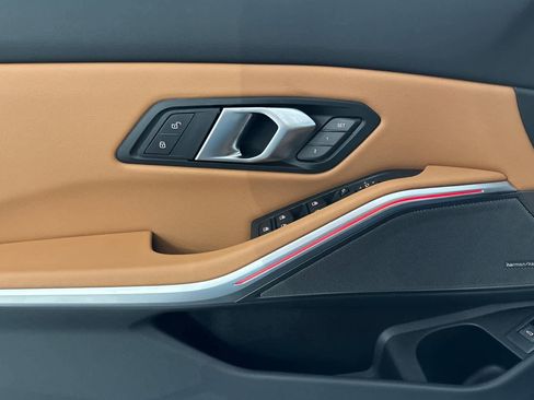 Used 2025 BMW 330i Sedan w/ Premium Package image 12