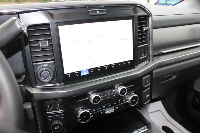 Used 2026 Ford F350 Lariat w/ Black Appearance Package AWD/4WD image 14