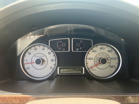 Used 2009 Ford Taurus Limited AWD/4WD image 20